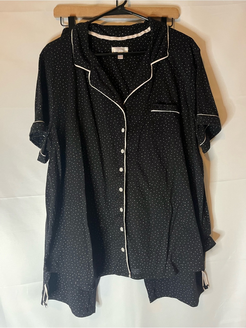 Secret Treasures Black Polka Dot Short Pajama Set with White Piping
